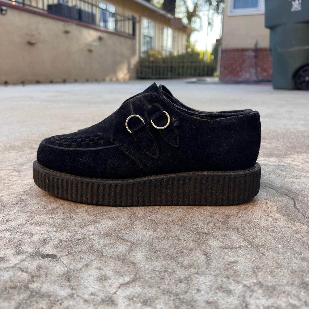 Tuk platform shoes